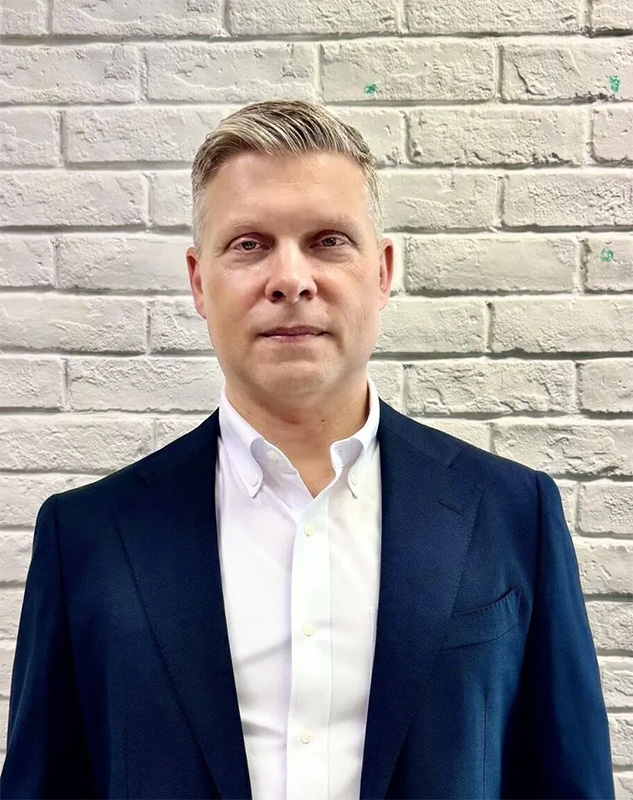 Robert-Magyar.jpg